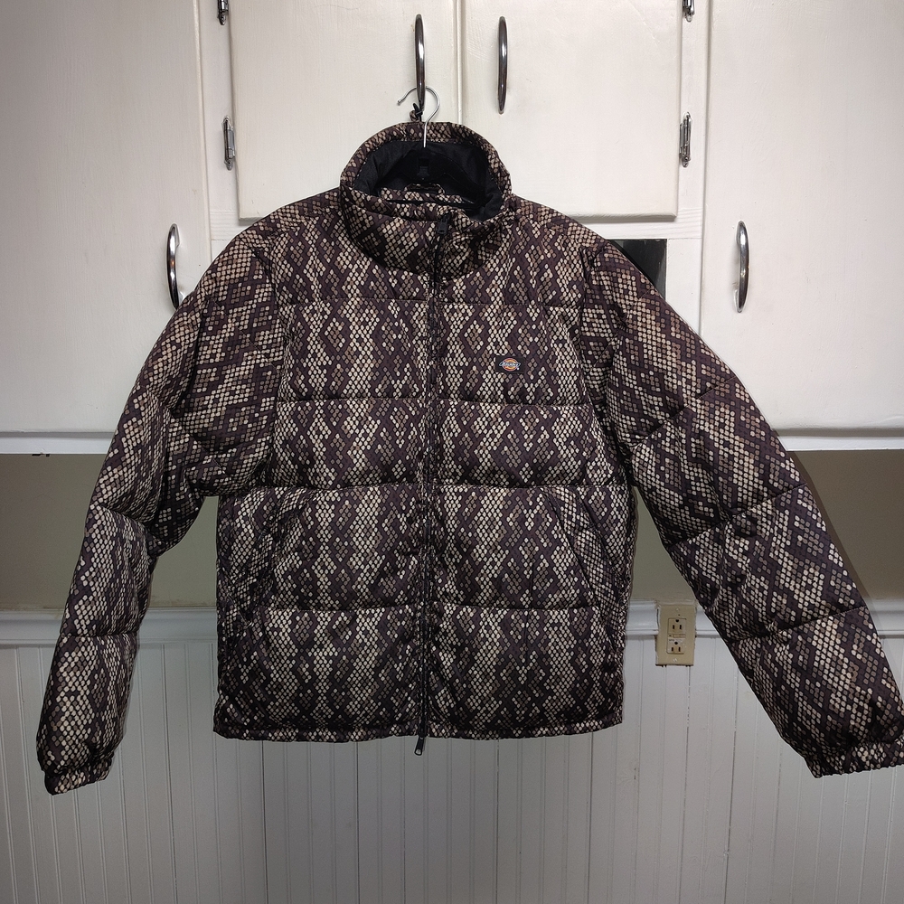 Dickies Brown & Black Snake-Print Puffer Jacket